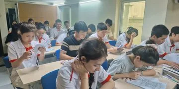 𝐊𝐲̀ đánh giá sát 𝐡𝐚̣𝐜𝐡 đ𝐚́𝐧𝐡 𝐠𝐢𝐚́ 𝐧𝐚̆𝐧𝐠 𝐥𝐮̛̣𝐜 𝐭𝐢𝐞̂́𝐧𝐠 𝐇𝐚̀𝐧